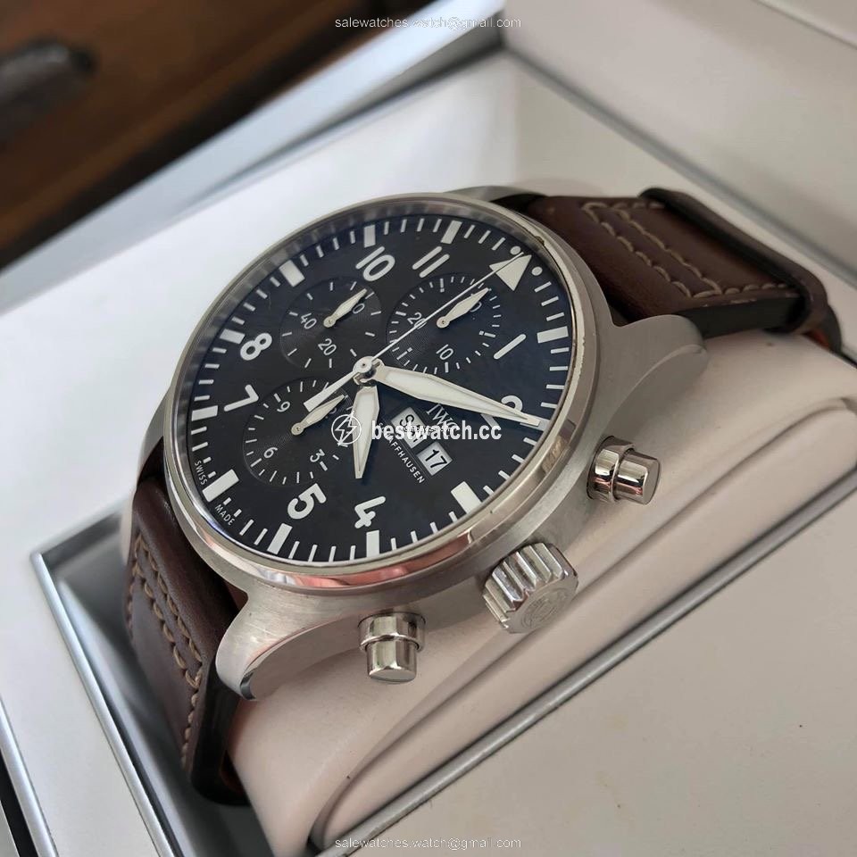 IWC Pilot Chronograph Mens watch Unisex Automatic Steel IW377713 Replica 2