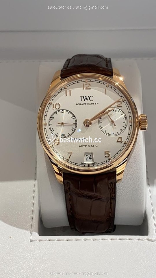 IMG_9085 IWC Portuguese Automatic Mens watch Unisex Automatic Rose gold IW500701 Replica 2