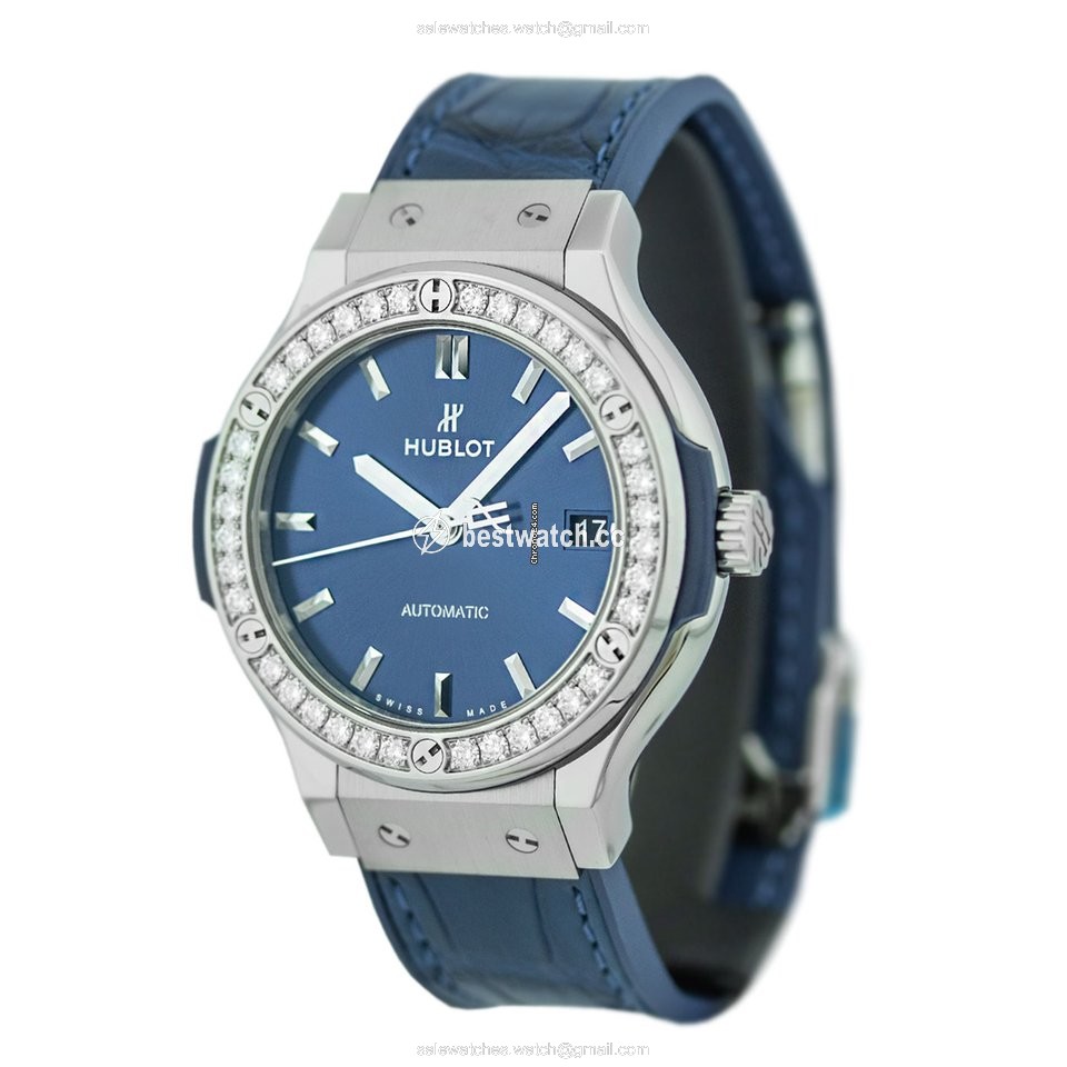 IMG_9085 Hublot Classic Fusion Blue Mens watch Unisex Automatic Titanium 565.NX.7170.LR.1204 Replica 2