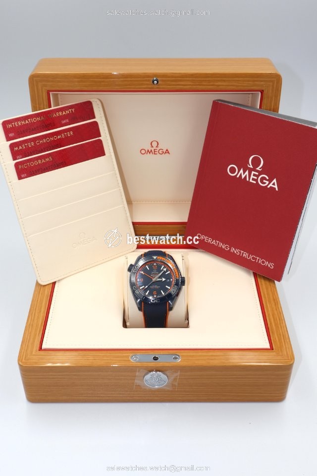 Omega Seamaster Planet Ocean Mens watch Unisex Automatic Ceramic 215.92.46.22.03.001 Replica 2
