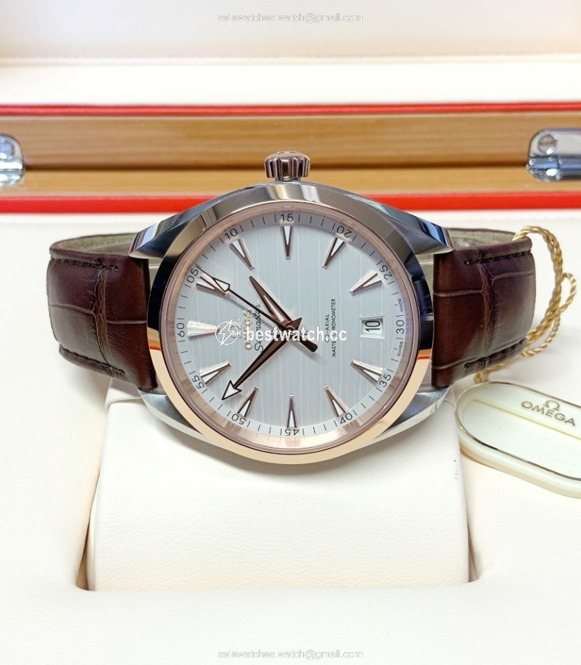 Omega Seamaster Aqua Terra Mens watch Unisex Automatic Gold Steel 220.23.41.21.02.001 Replica 2
