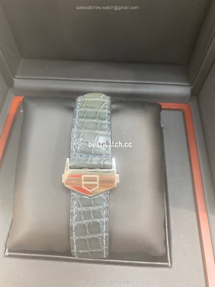 IMG_9085 TAG Heuer Carrera Calibre 16 Mens watch Unisex Automatic Steel CAS2111.FC6292 Replica 2