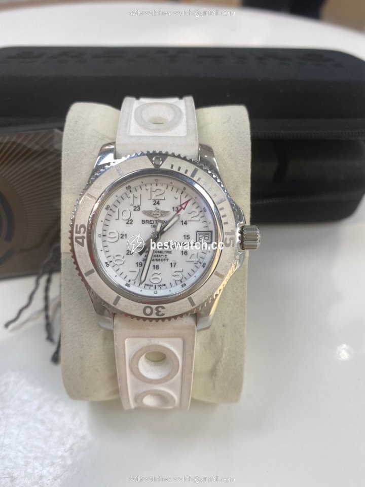 IMG_9085 Breitling Superocean II 36 Automatic Steel A17312D2.A775.230S.A16S.1 Replica 2