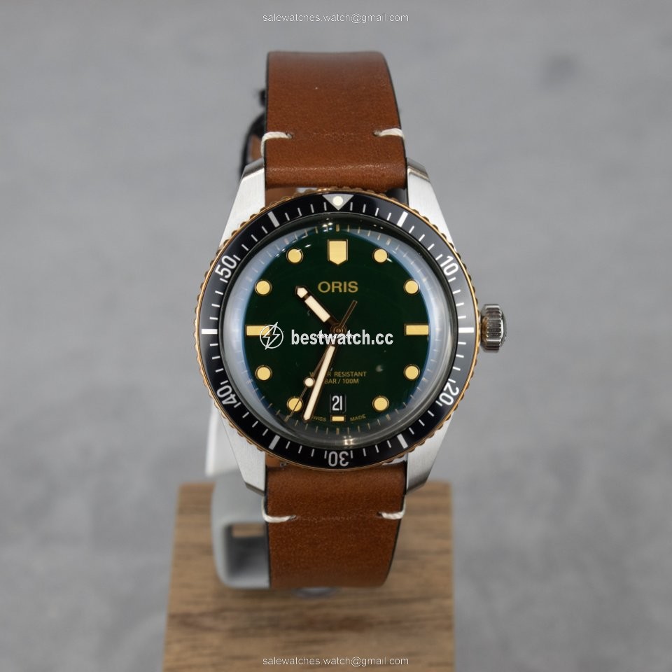 IMG_9085 Oris Divers Sixty Five Automatic Steel 01 733 7707 4357-07 5 20 45 Replica 2