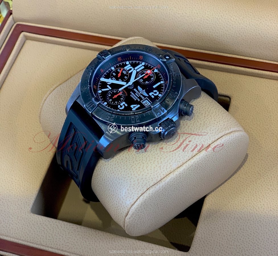 IMG_9085 Breitling Avenger Skyland Mens watch Unisex Automatic Steel M1338010.B864 Replica 2
