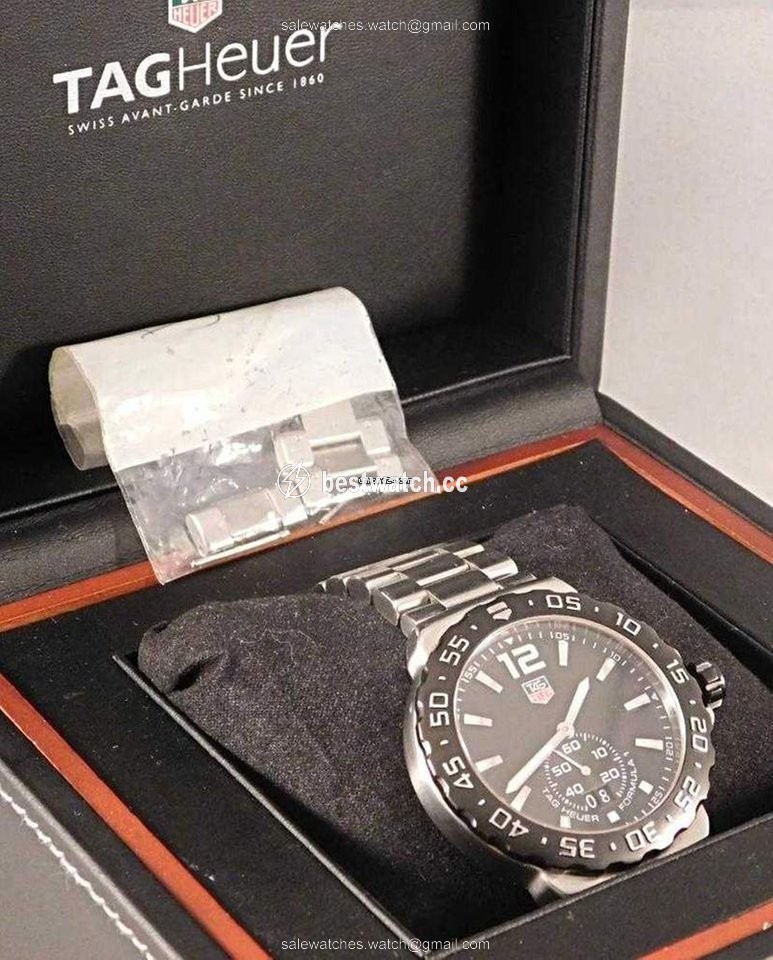 IMG_9085 TAG Heuer Formula 1 Quartz Mens watch Unisex Quartz Steel WAU1110 Replica 2