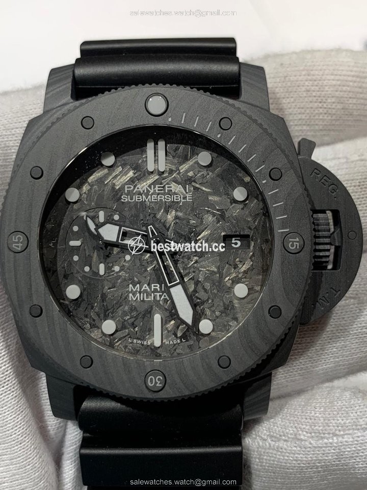 IMG_9085 Panerai Luminor Submersible Mens watch Unisex Automatic Carbon PAM00979 Replica 2