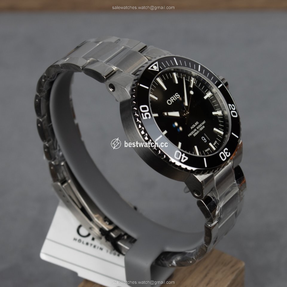 IMG_9085 Oris Aquis Date Automatic Steel 01 733 7730 4134-07 4 24 64EB Replica 2
