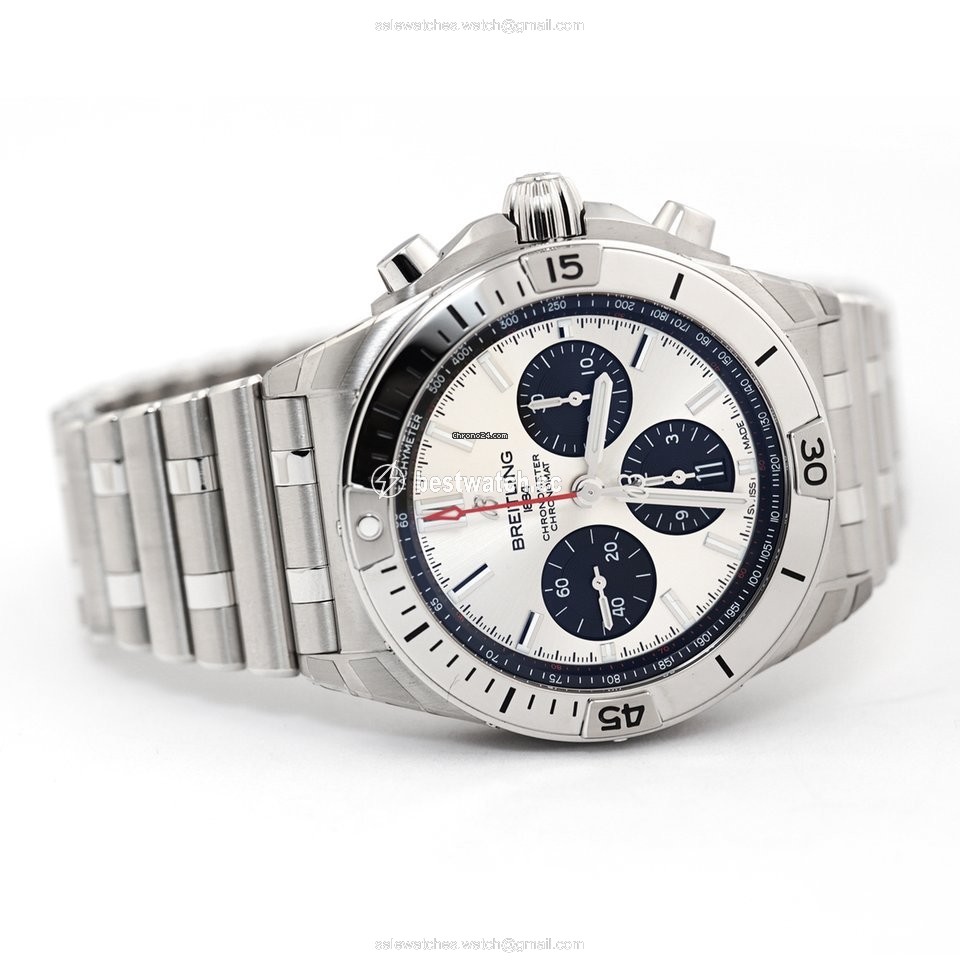 IMG_9085 Breitling Chronomat Mens watch Unisex Automatic Steel AB0134101G1A1 Replica 2