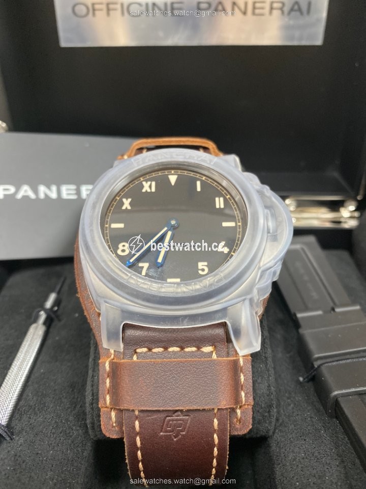 IMG_9085 Panerai Luminor Mens watch Unisex Manual winding Titanium PAM 00779 Replica 2