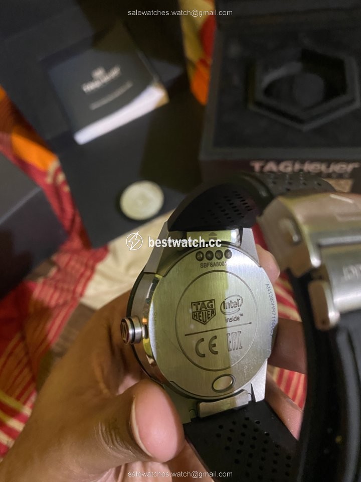 IMG_9085 TAG Heuer Connected Mens watch Unisex Automatic Titanium SBF8A8001 Replica 2