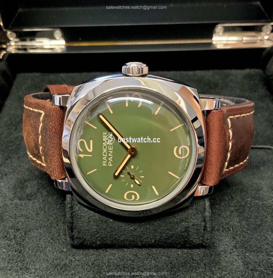Panerai Radiomir Mens watch Unisex Automatic Steel PAM 00995 Replica 2