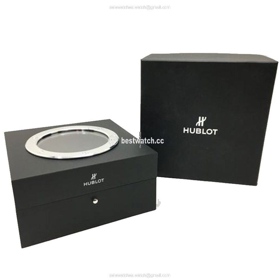 IMG_9085 Hublot Classic Fusion Chronograph Mens watch Unisex Automatic Ceramic 521.CM.1171.RX Replica 2