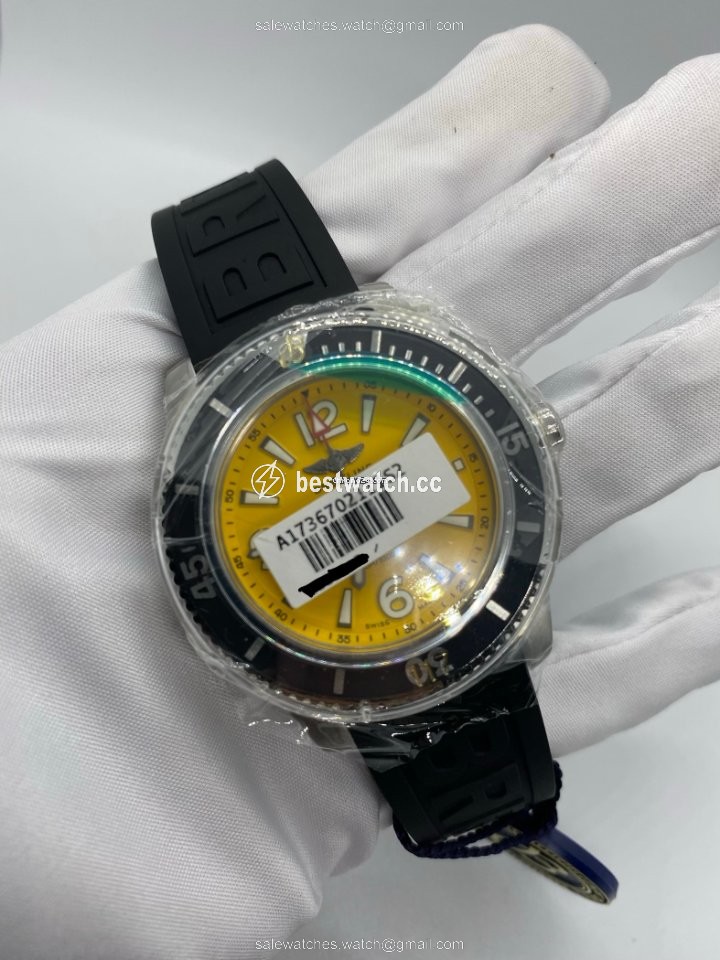 IMG_9085 Breitling Superocean 44 Mens watch Unisex Automatic Steel A17367021I1S2 Replica 2