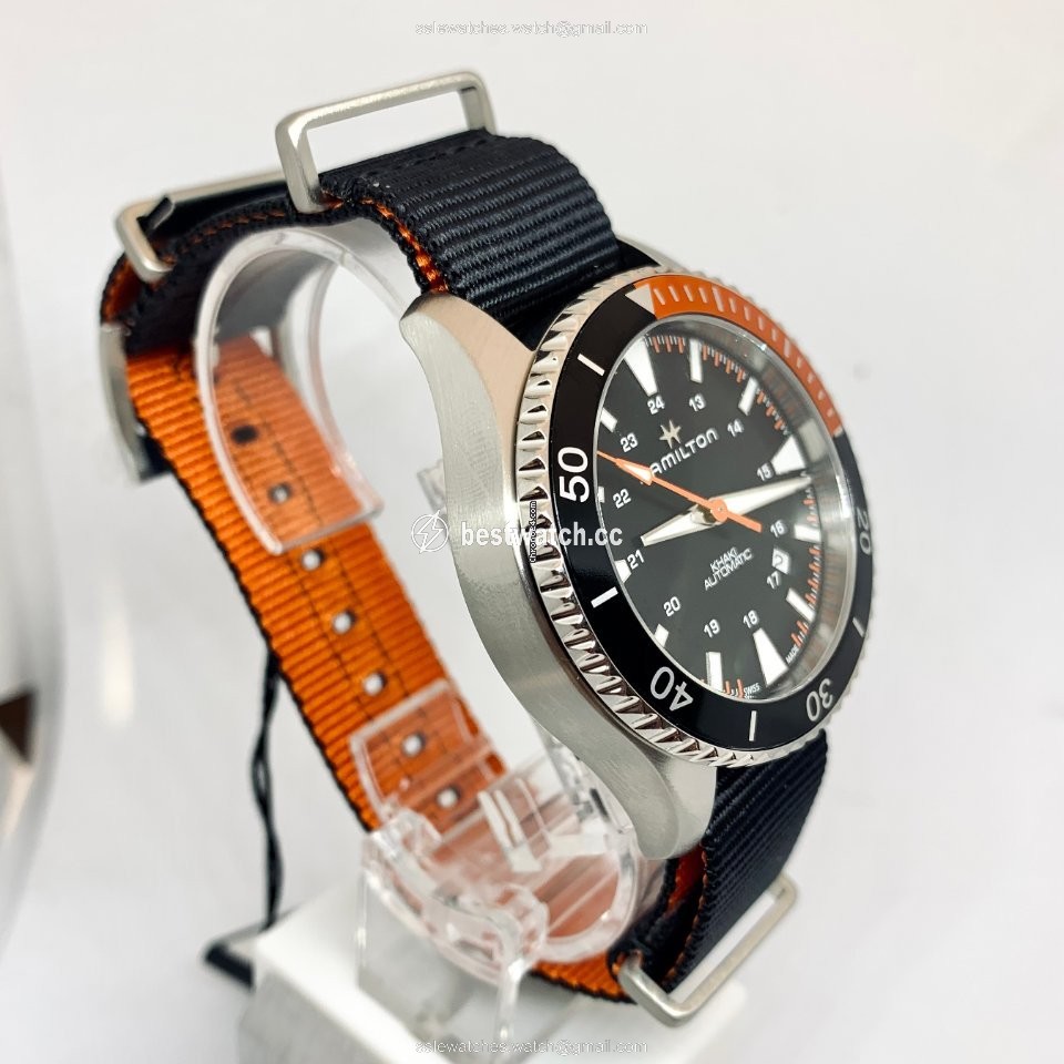 IMG_9085 Hamilton Khaki Navy Scuba Mens watch Unisex Automatic Steel H82305931 Replica 2