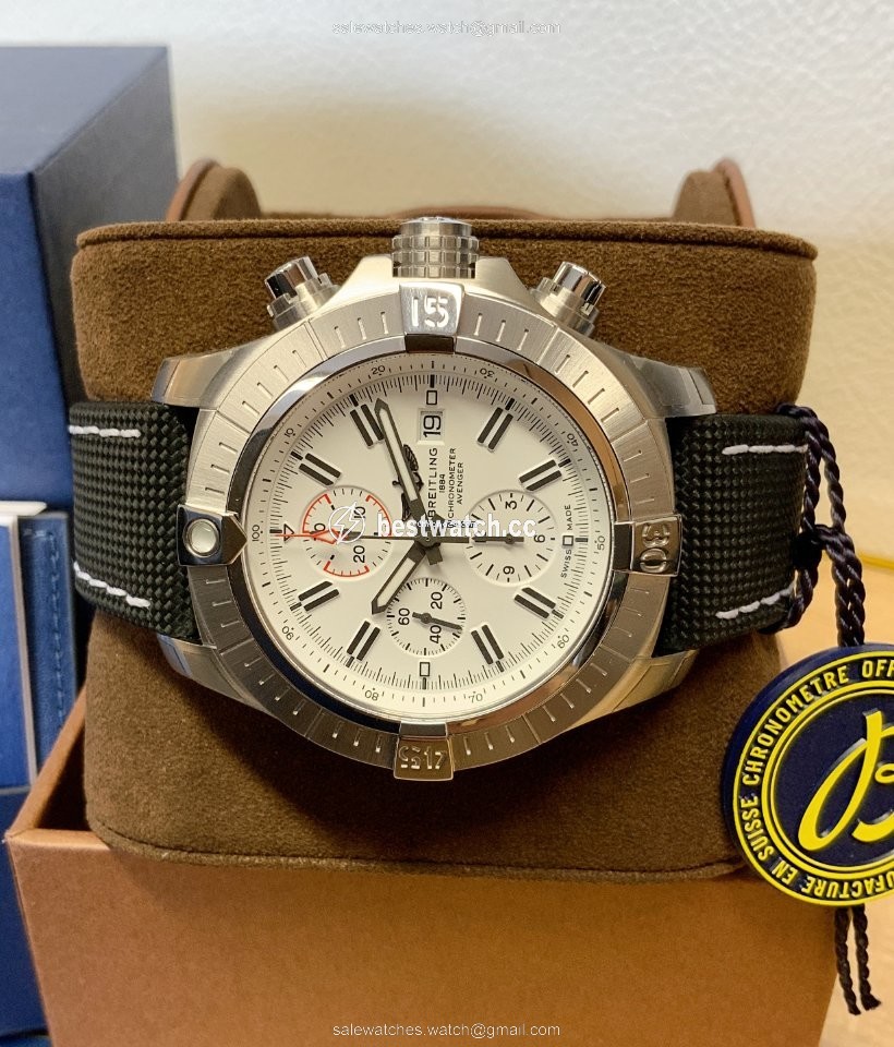 Breitling Super Avenger Mens watch Unisex Automatic Steel A133751A1A1X2 Replica 2