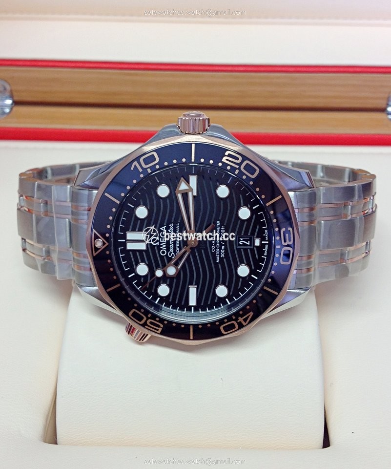 Omega Seamaster Diver 300 M Mens watch Unisex Automatic Gold Steel 210.20.42.20.01.001 Replica 2