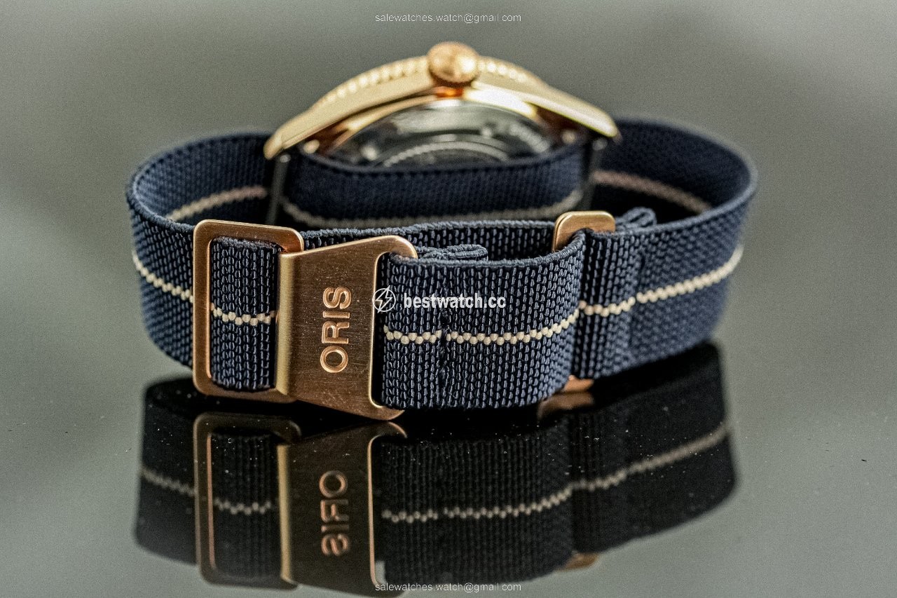 IMG_9085 Oris Carl Brashear Mens watch Unisex Automatic Bronze 01 401 7764 3185 Replica 2