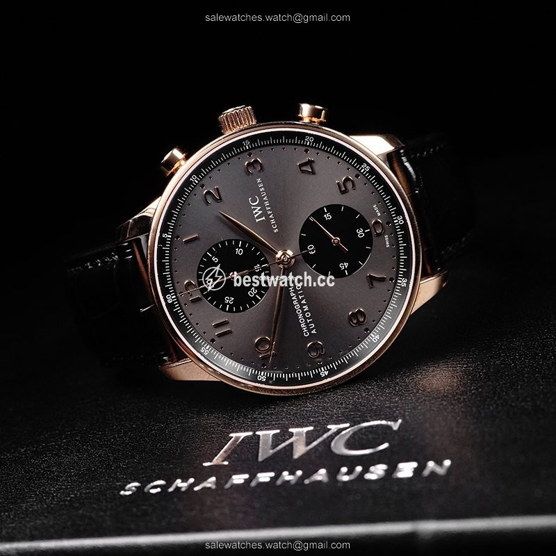 IWC Portuguese Chronograph Mens watch Unisex Rose gold IW3714-82 Replica 2