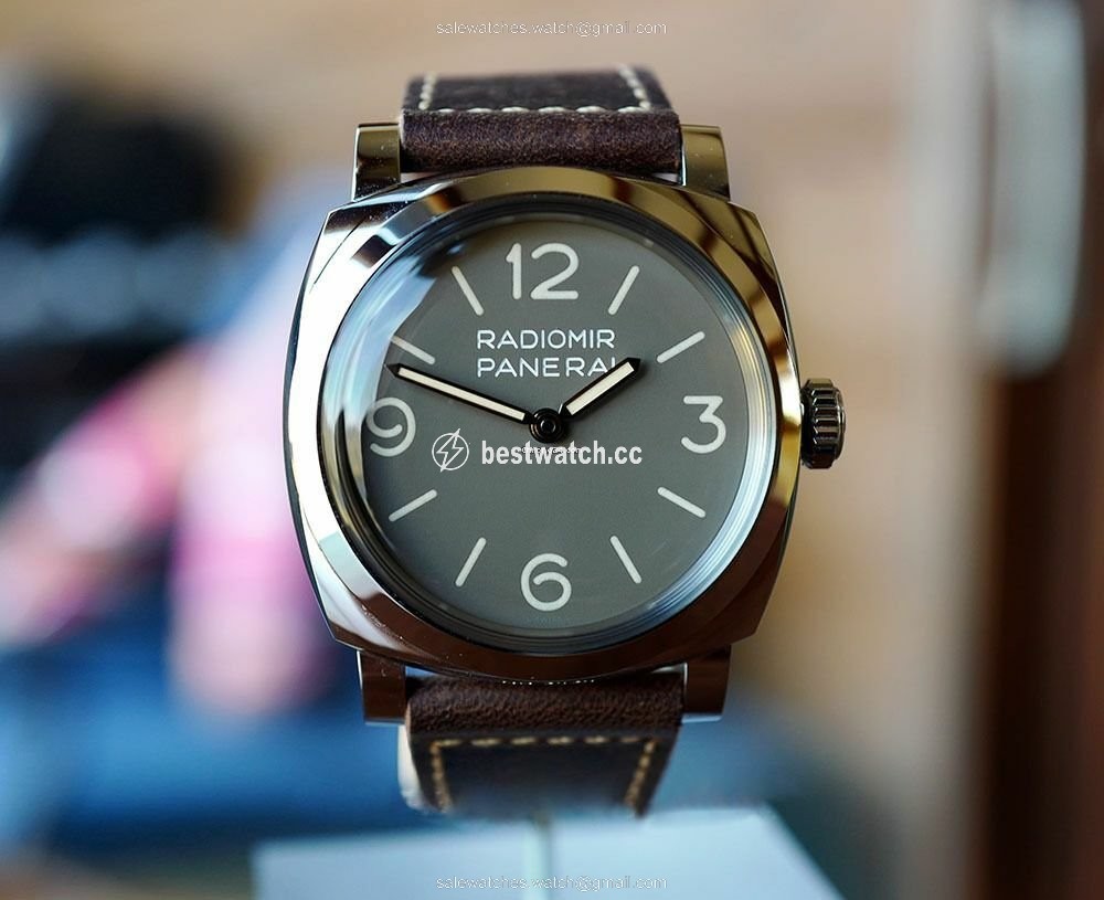 Panerai Special Editions Manual winding Steel PAM 662 Replica 2