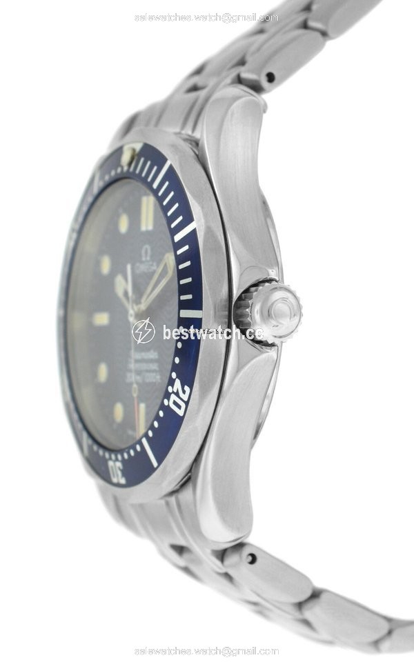 IMG_9085 Omega Seamaster Diver 300 M Mens watch Unisex Quartz Steel 2561.8 Replica 2