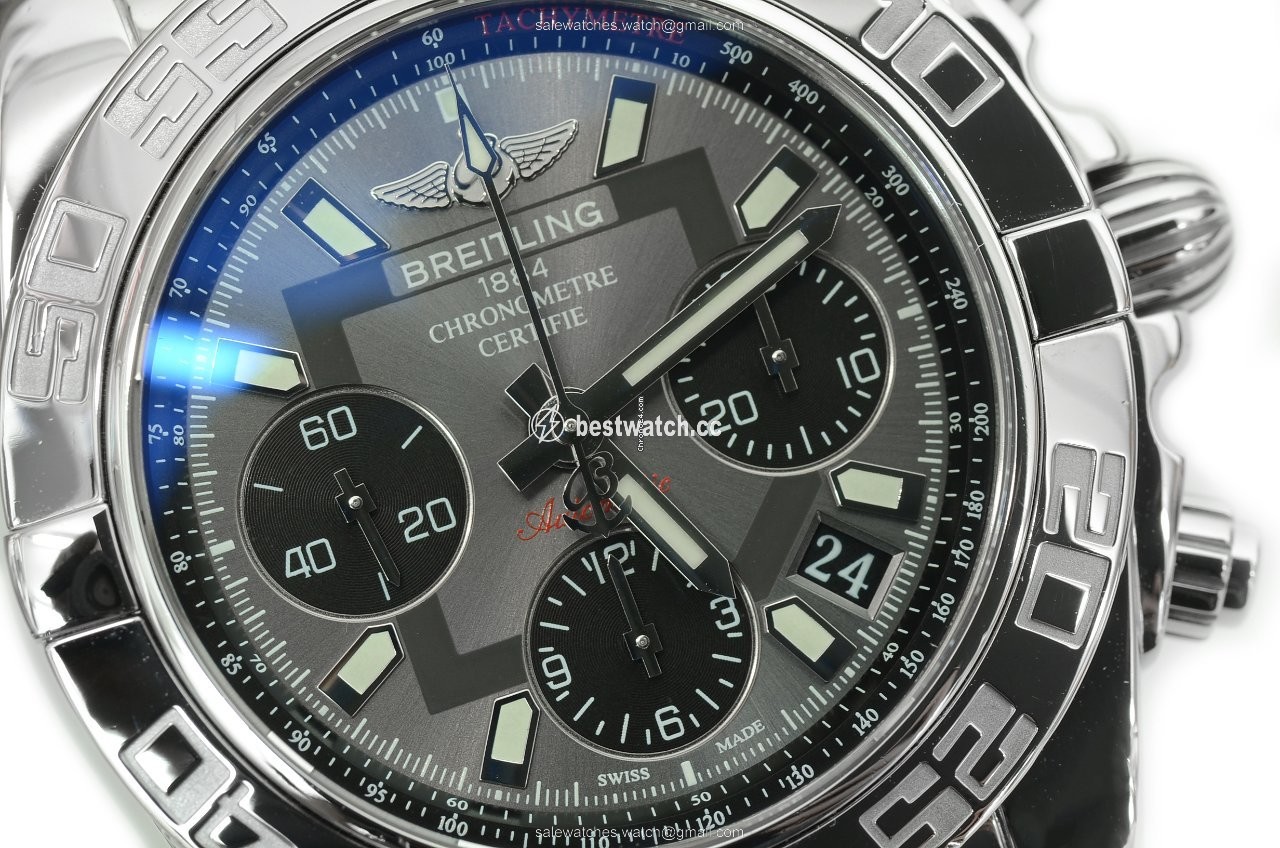 Breitling Chronomat 41 Mens watch Unisex Automatic Steel AB014012 F554 Replica 2