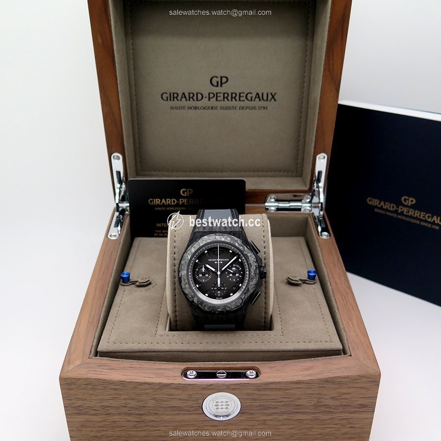 IMG_9085 Girard Perregaux Laureato Mens watch Unisex Automatic Carbon 81060-36-693-FH6A Replica 2