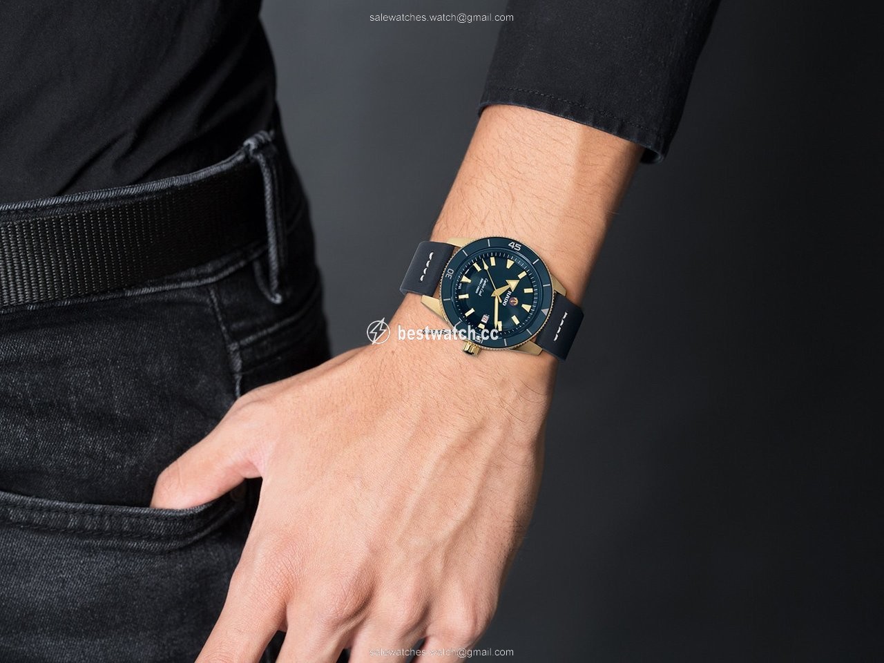 IMG_9085 Rado HyperChrome Captain Cook Automatic R32504205 Replica 2