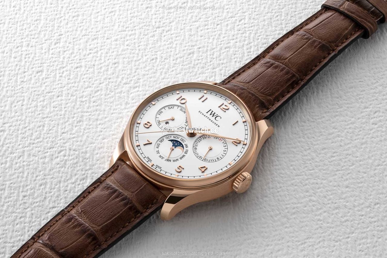 IMG_9085 IWC Portuguese Perpetual Calendar Mens watch Unisex Automatic Red gold IW344202 Replica 2