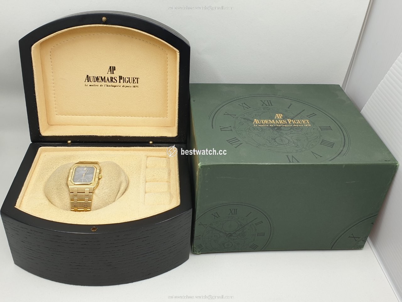 IMG_9085 Audemars Piguet Royal Oak Lady Womens watch Quartz Yellow gold 6010BA Replica 2