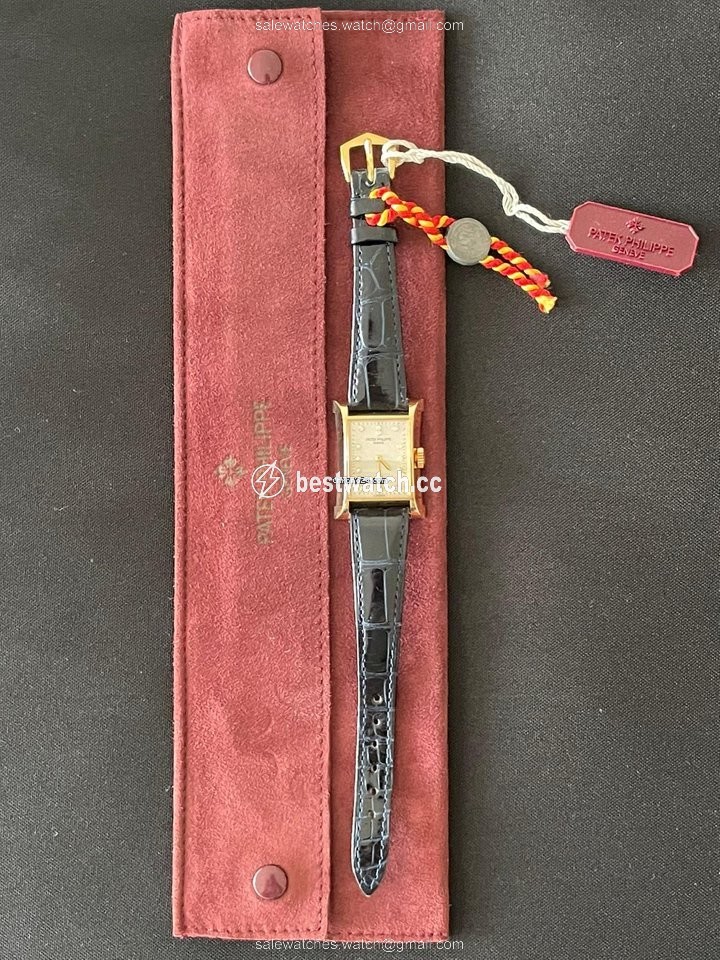 Patek Philippe Pagoda Womens watch Manual winding Yellow gold 4900 J Replica 2