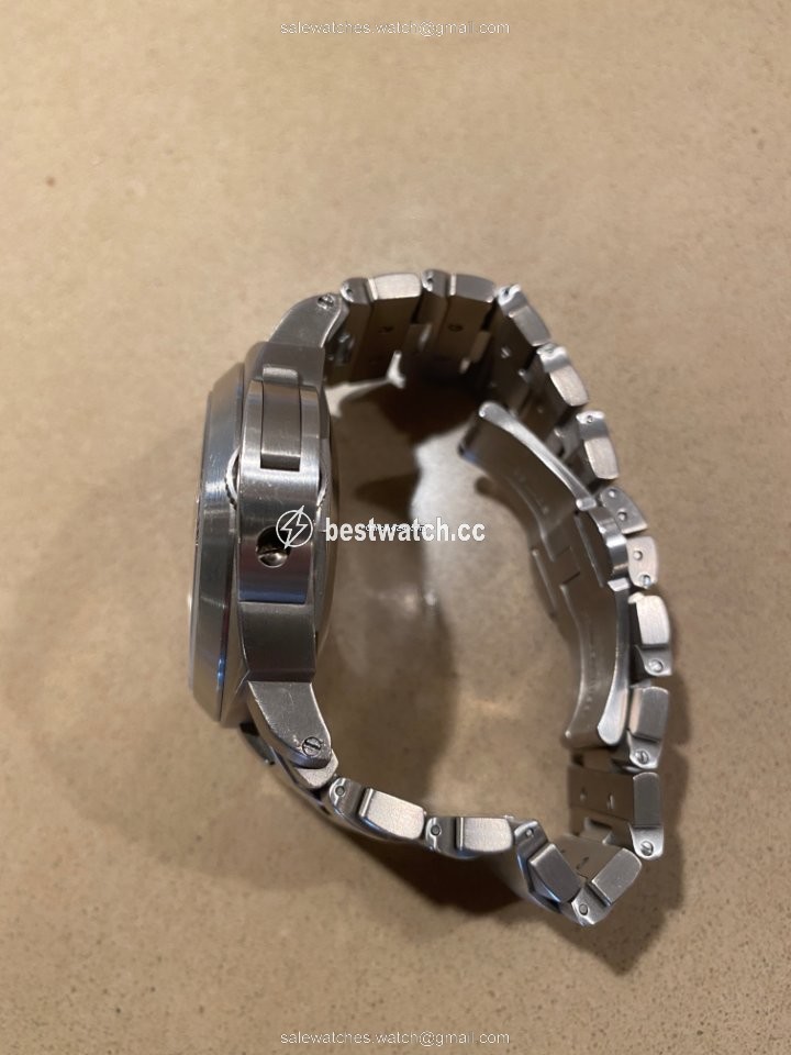 IMG_9085 Panerai Luminor Marina Automatic Mens watch Unisex Automatic Titanium PAM 00221 Replica 2