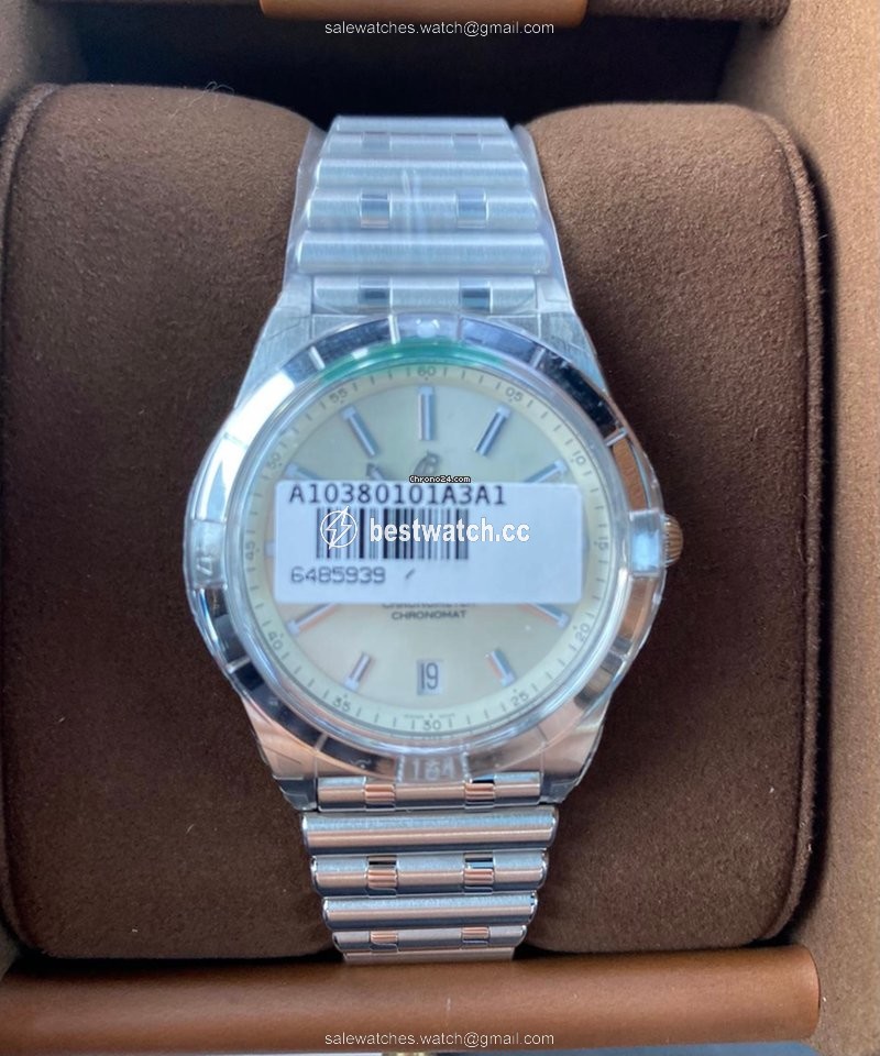 IMG_9085 Breitling Chronomat Womens watch Automatic Steel A10380101A3A1 Replica 2