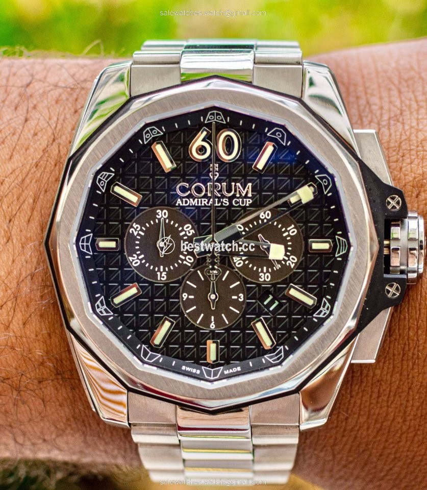 IMG_9085 Corum Mens watch Unisex Automatic Titanium 132.201.04 V200 AN10 Replica 2