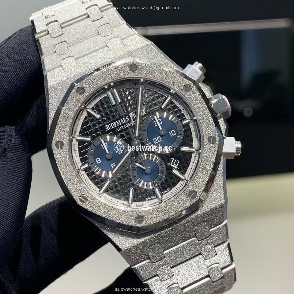 IMG_9085 Audemars Piguet Royal Oak Chronograph Mens watch Unisex Automatic White gold 26331BC.GG.1224BC.03 Replica 2