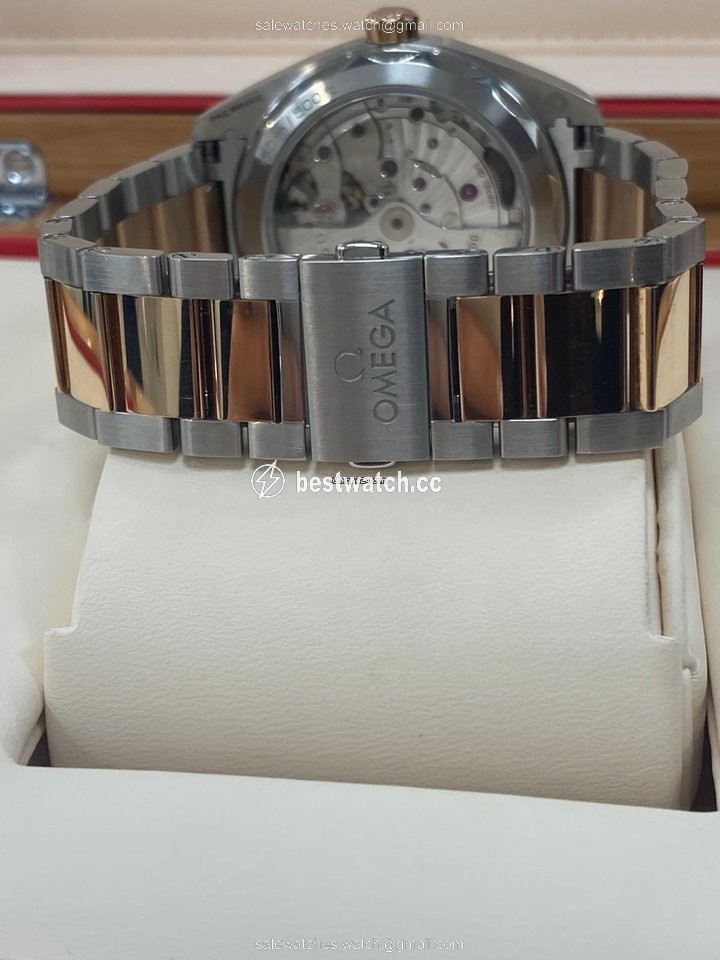 IMG_9085 Omega Seamaster Aqua Terra Mens watch Unisex Automatic Gold Steel 220.20.41.21.06.001 Replica 2