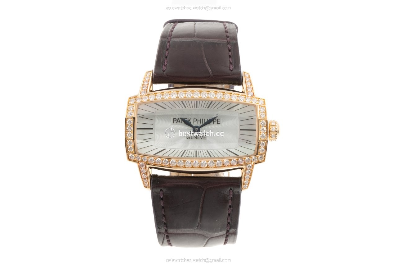 IMG_9085 Patek Philippe Gondolo Womens watch Quartz Yellow gold 4981R-001 Replica 2