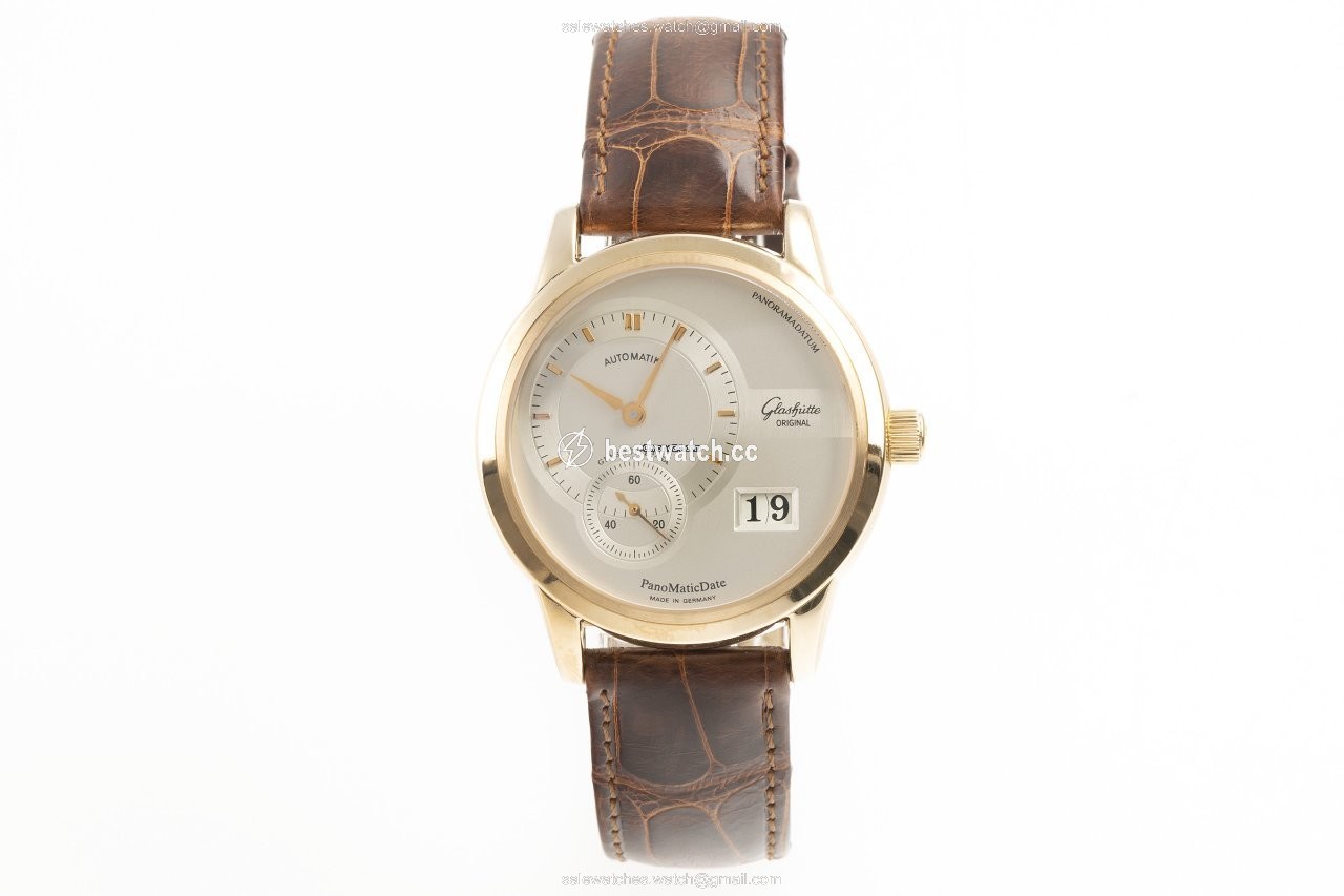 IMG_9085 Glashutte Original PanoMaticDate Mens watch Unisex Automatic Yellow gold 90-01-01-01-04 Replica 2