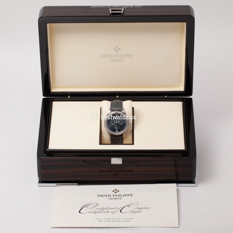 Patek Philippe Annual Calendar Womens watch Automatic White gold 4947G-001 Replica 2