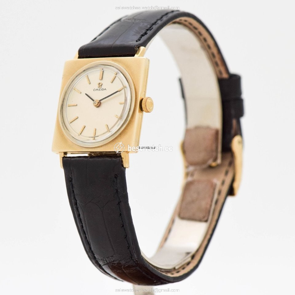 Omega Manual winding D6667 Replica 2