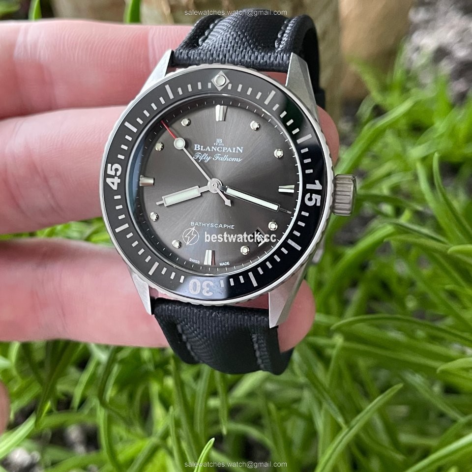 IMG_9085 Blancpain Fifty Fathoms Bathyscaphe Mens watch Unisex Automatic Steel 5100B-1110-B52A Replica 2