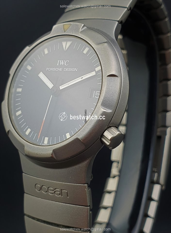 IMG_9085 IWC Porsche Design Womens watch Automatic Titanium IW3503 Replica 2