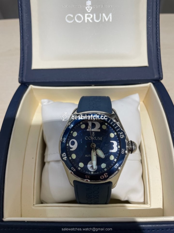 IMG_9085 Corum Bubble Mens watch Unisex Automatic Steel 285190.20 Replica 2