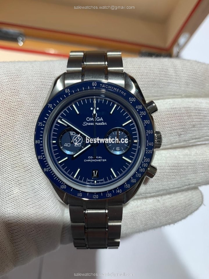 IMG_9085 Omega Speedmaster Professional Moonwatch Mens watch Unisex Automatic Titanium 311.90.44.51.03.001 Replica 2