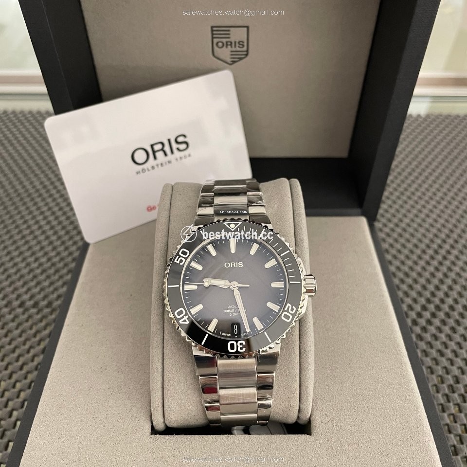 Oris Aquis Date Mens watch Unisex Automatic Steel 01 400 7769 4154 07 8 22 09PEB Replica 2