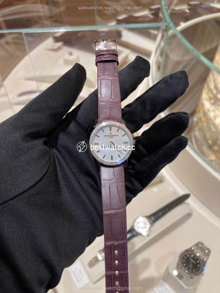 IMG_9085 Vacheron Constantin Patrimony Womens watch Quartz White gold 25558 000G-9830 Replica 2