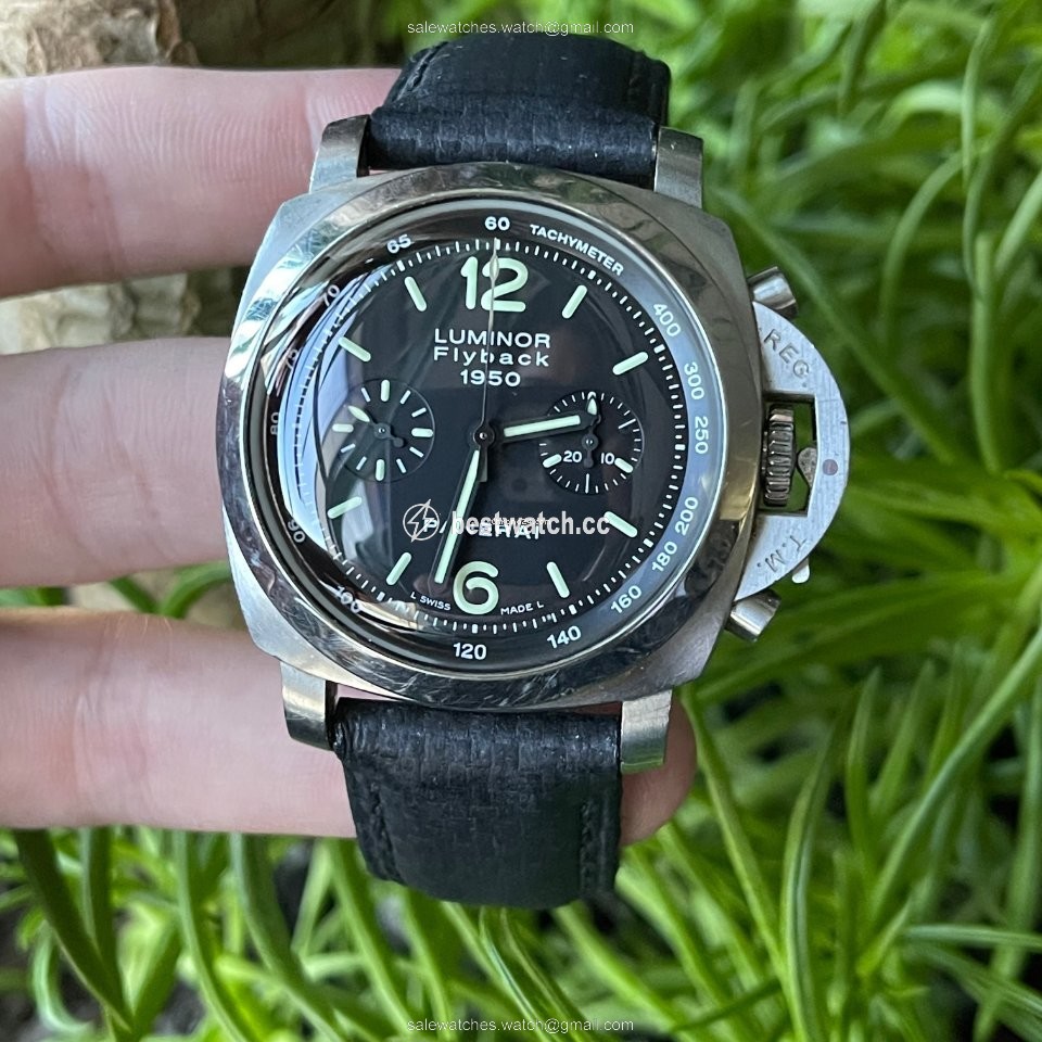 Panerai Luminor 1950 3 Days Chrono Flyback Mens watch Unisex Automatic Steel PAM 00212 Replica 2