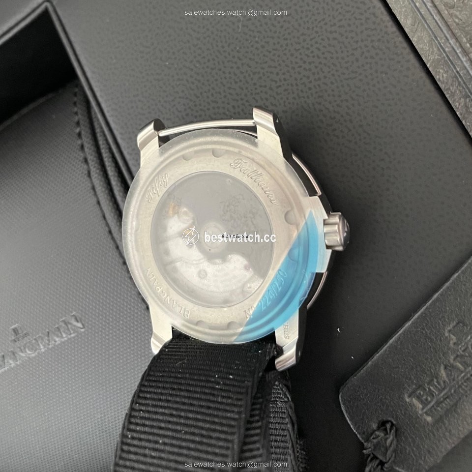Blancpain Fifty Fathoms Mens watch Unisex Automatic Steel 5008 11B30 NABA Replica 2