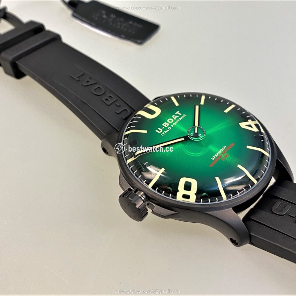 IMG_9085 U-Boat Mens watch Unisex Quartz Steel 8698 A Replica 2