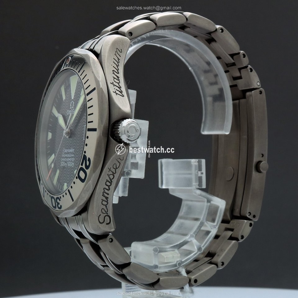 IMG_9085 Omega Seamaster Mens watch Unisex Automatic Titanium 2232.30 Replica 2
